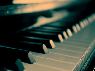 学钢琴时，学错音和拍子怎么办？